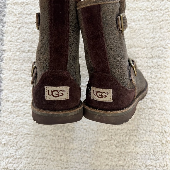 Girls UGG size 7 boots brown buckle side leather - Picture 6 of 7